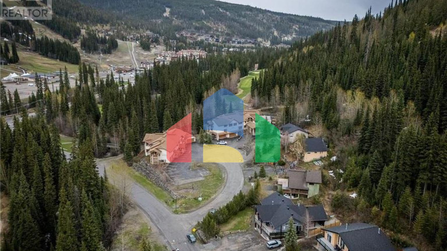 Residential - Single Family Home - Sun Peaks, Canada - Canada