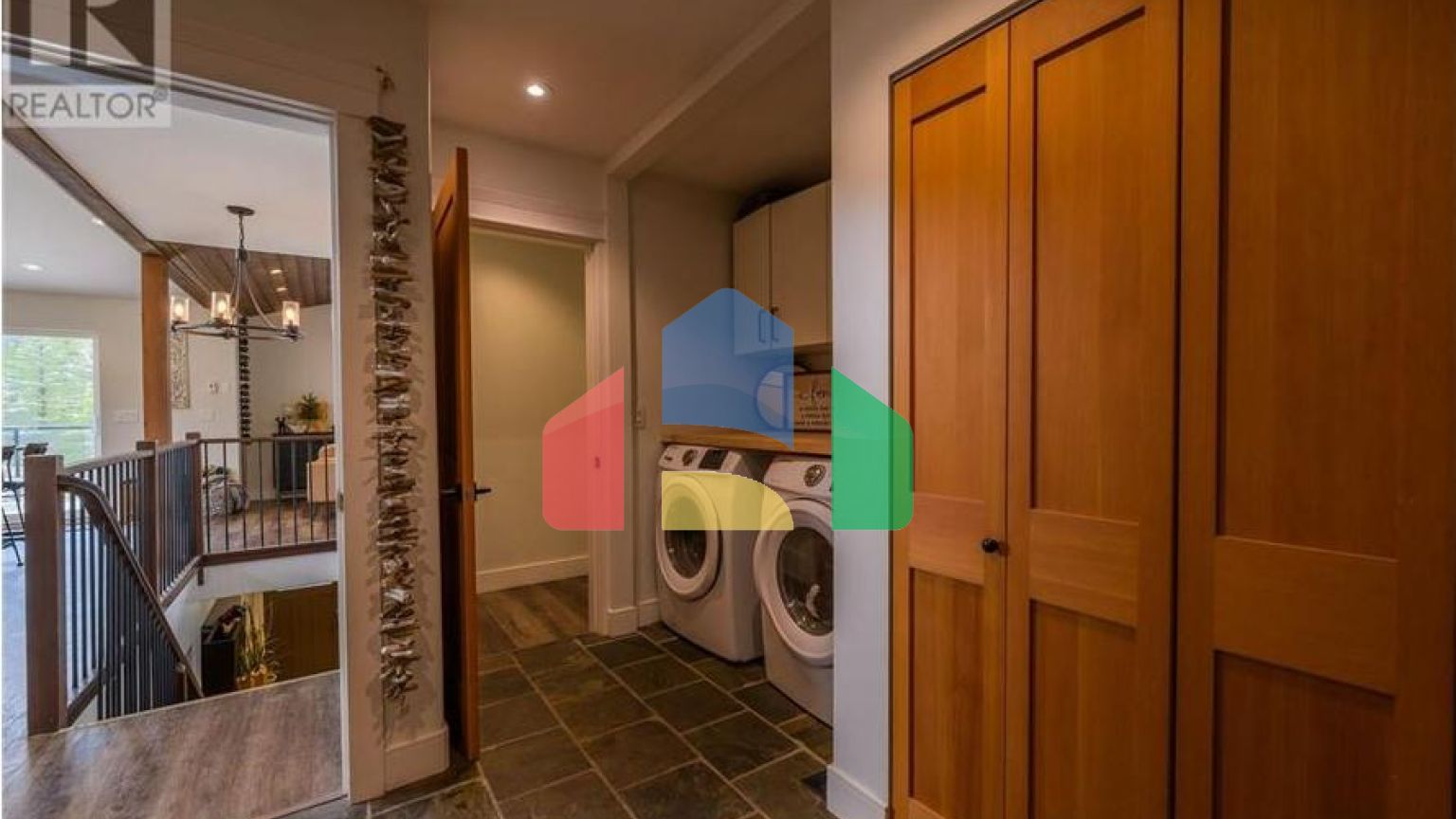 Residential - Single Family Home - Sun Peaks, Canada - Canada