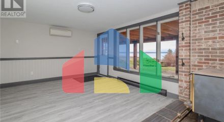 Residential - Single Family Home - Round Island, Canada - Canada