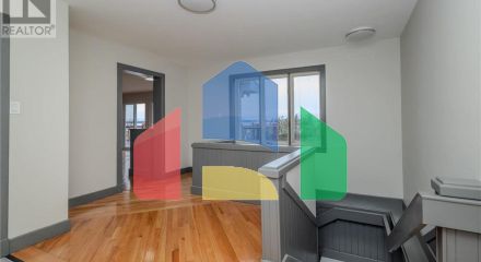 Residential - Single Family Home - Round Island, Canada - Canada