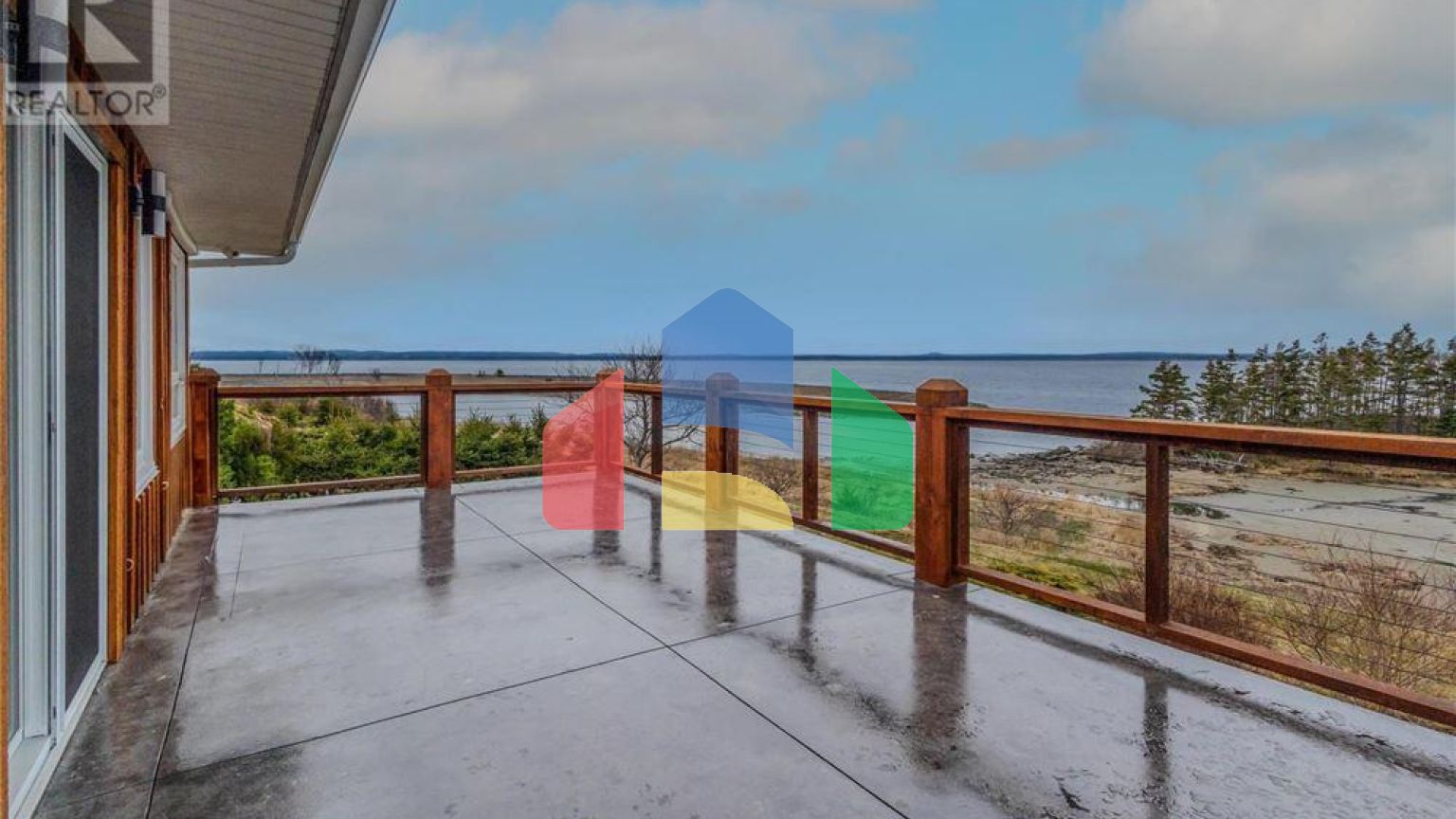 Residential - Single Family Home - Round Island, Canada - Canada