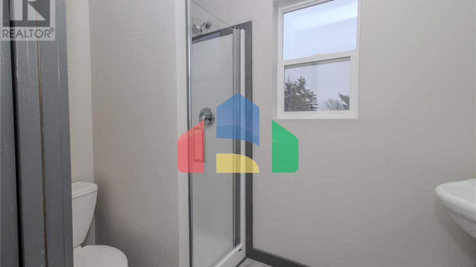 Residential - Single Family Home - Round Island, Canada - Canada