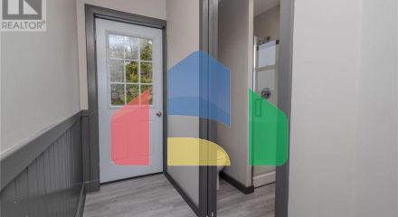 Residential - Single Family Home - Round Island, Canada - Canada