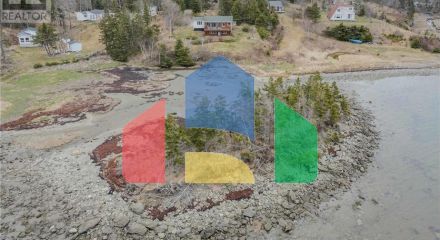 Residential - Single Family Home - Round Island, Canada - Canada