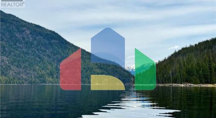 Residential - Single Family Home - Sicamous, Canada - Canada