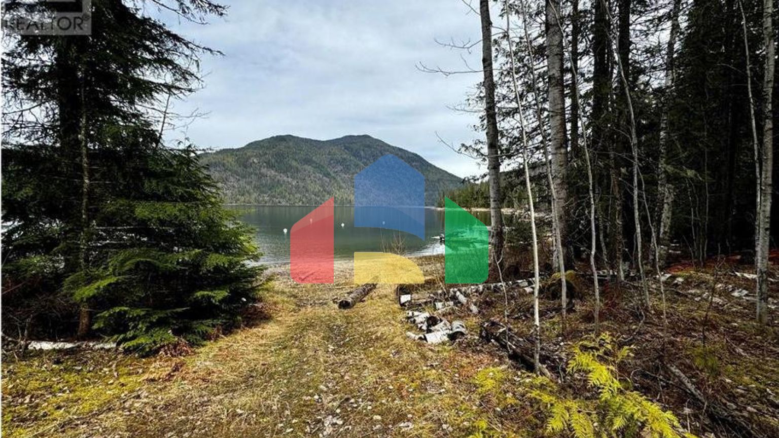 Residential - Single Family Home - Sicamous, Canada - Canada