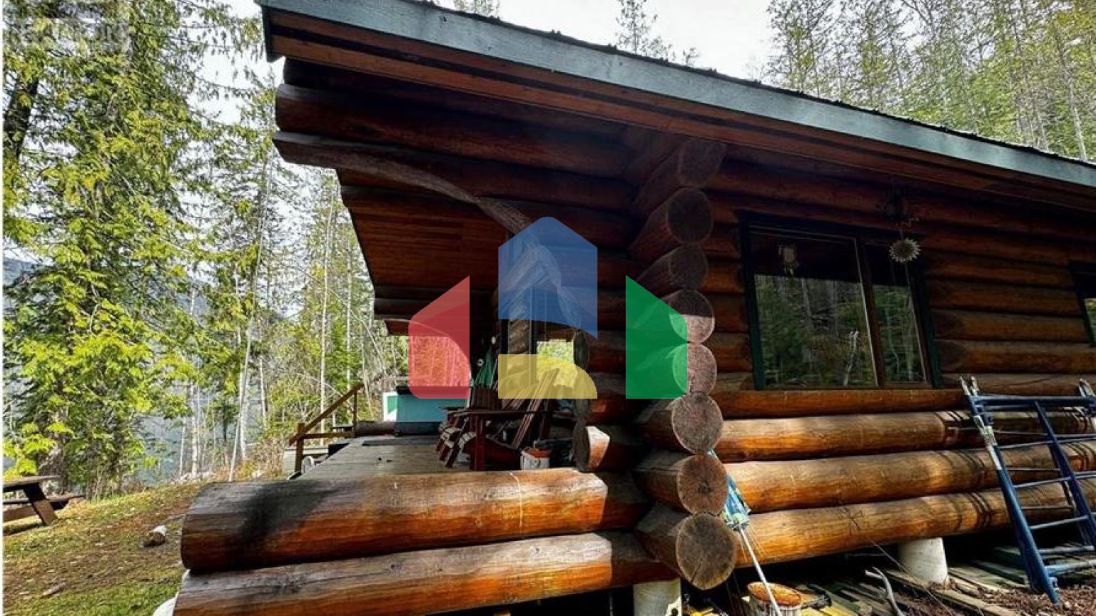 Residential - Single Family Home - Sicamous, Canada - Canada