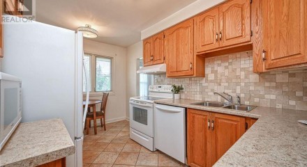 Residential - Single Family Home - Smiths Falls, Canada - Canada