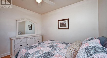 Residential - Single Family Home - Smiths Falls, Canada - Canada
