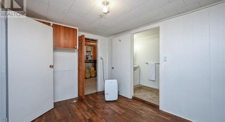 Residential - Single Family Home - Smiths Falls, Canada - Canada