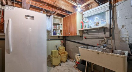 Residential - Single Family Home - Smiths Falls, Canada - Canada
