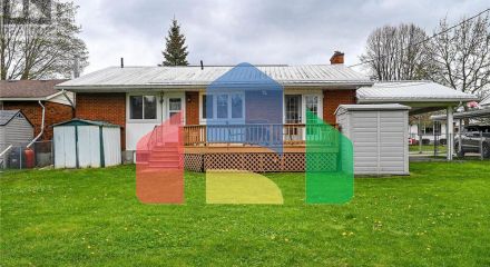 Residential - Single Family Home - Smiths Falls, Canada - Canada