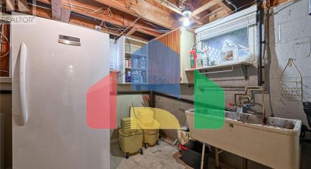 Residential - Single Family Home - Smiths Falls, Canada - Canada