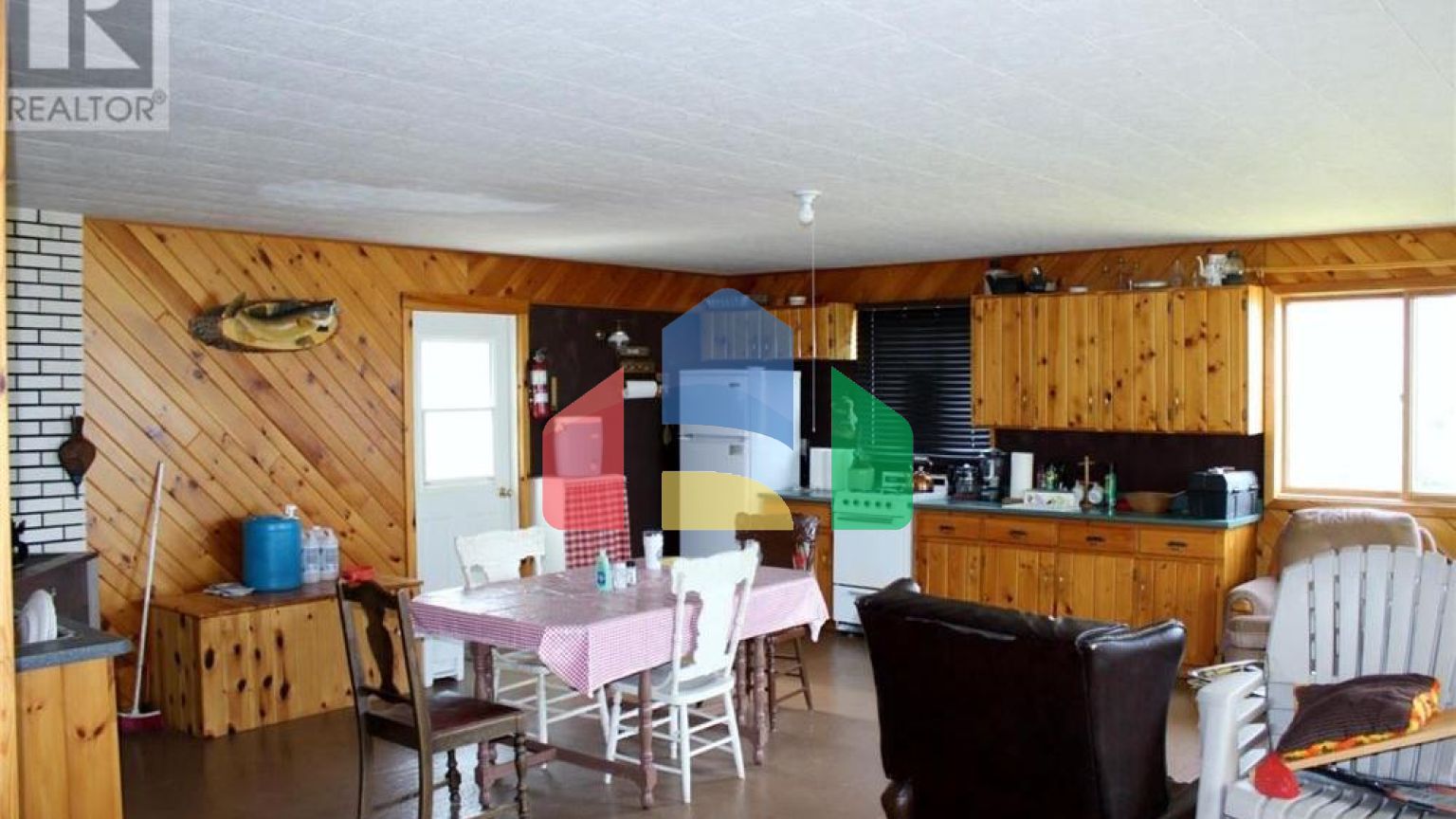 Residential - Single Family Home - Rainy River, Canada - Canada