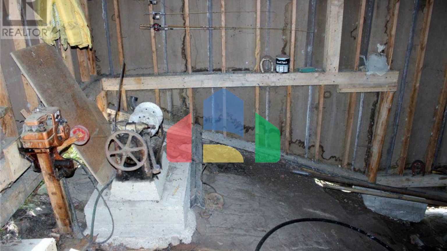 Residential - Single Family Home - Rainy River, Canada - Canada