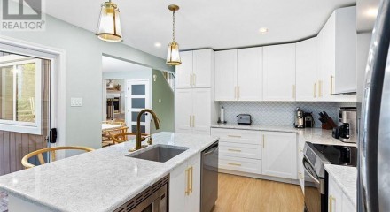Residential - Single Family Home - Southampton, Canada - Canada