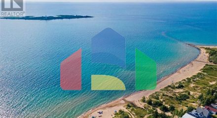 Residential - Single Family Home - Southampton, Canada - Canada