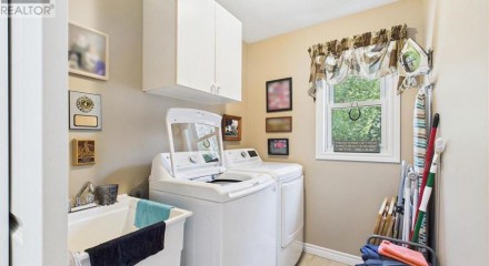 Residential - Single Family Home - Kincardine, Canada - Canada