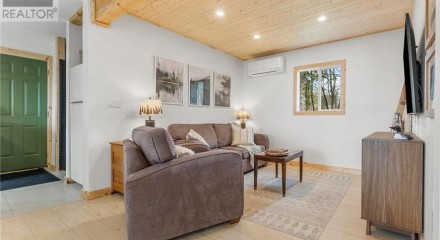 Residential - Single Family Home - Drummond, Canada - Canada