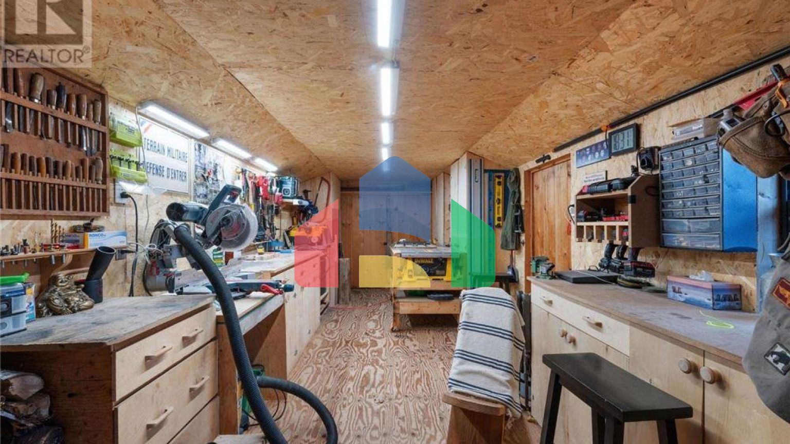 Residential - Single Family Home - Drummond, Canada - Canada