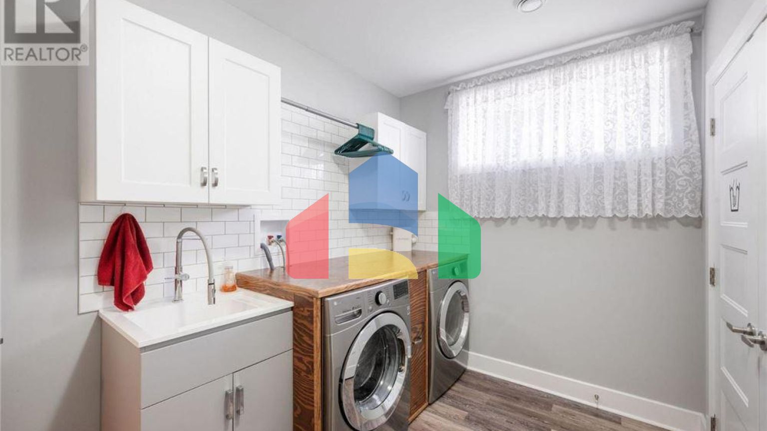 Residential - Single Family Home - Drummond, Canada - Canada