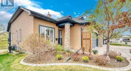 Residential - Condo/Apartment - Chestermere, Canada - Canada