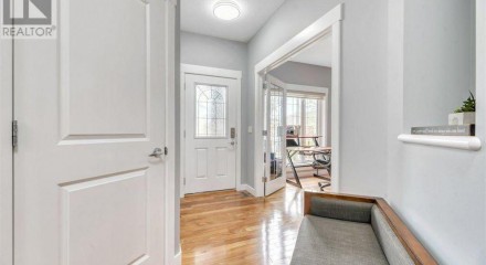 Residential - Condo/Apartment - Chestermere, Canada - Canada