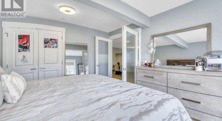 Residential - Condo/Apartment - Chestermere, Canada - Canada