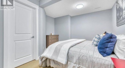 Residential - Condo/Apartment - Chestermere, Canada - Canada