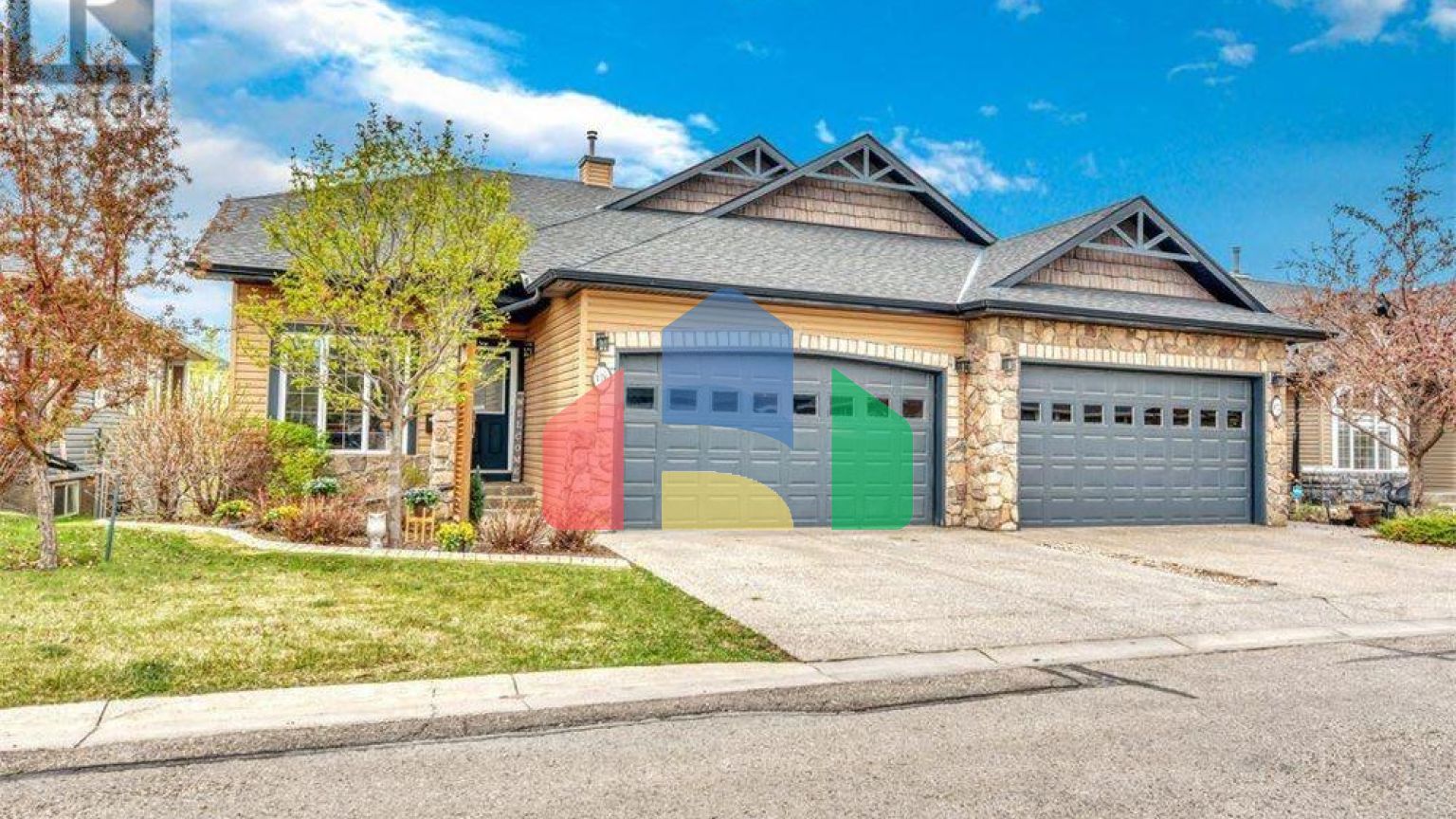 Residential - Condo/Apartment - Chestermere, Canada - Canada