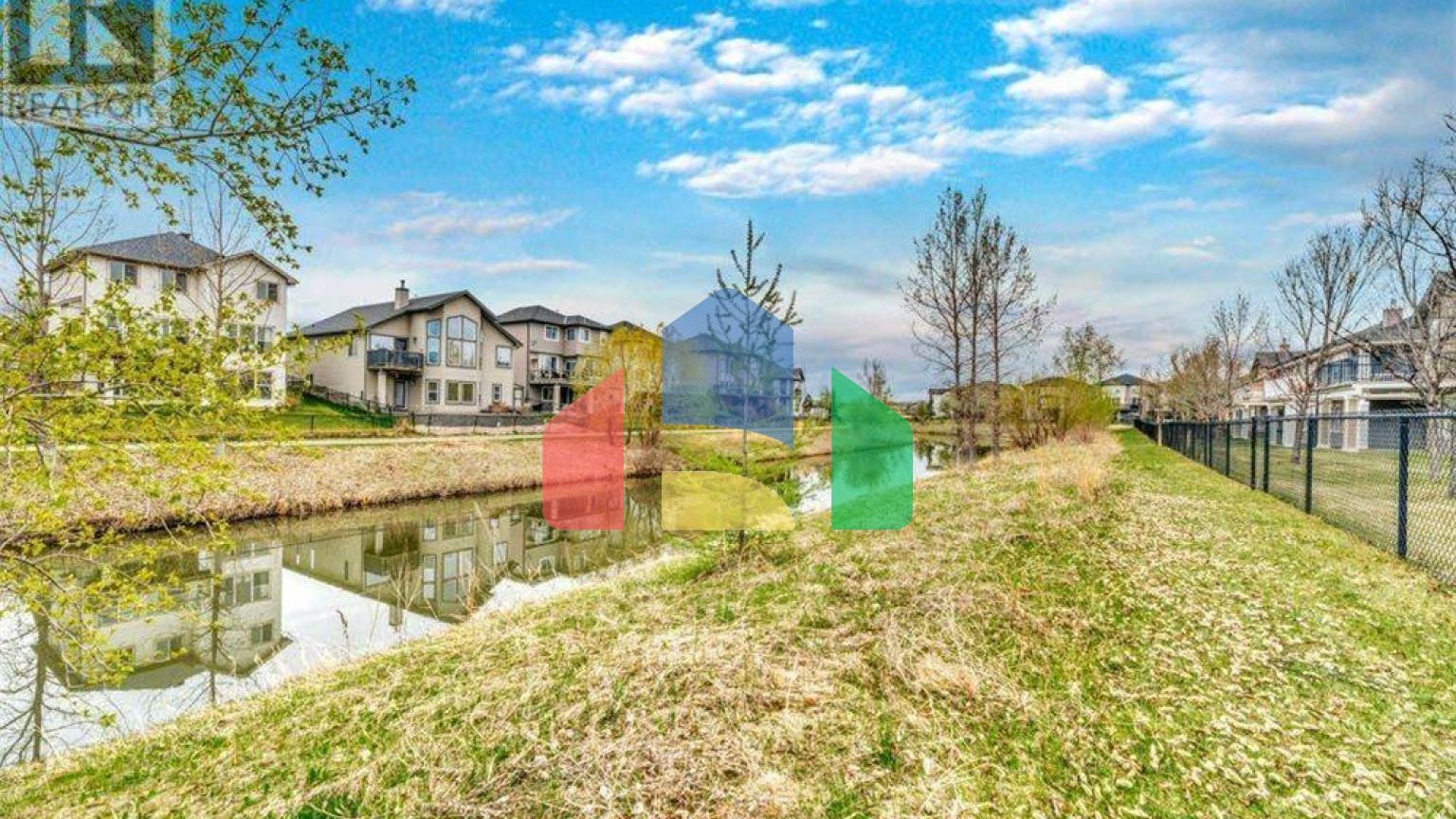 Residential - Condo/Apartment - Chestermere, Canada - Canada