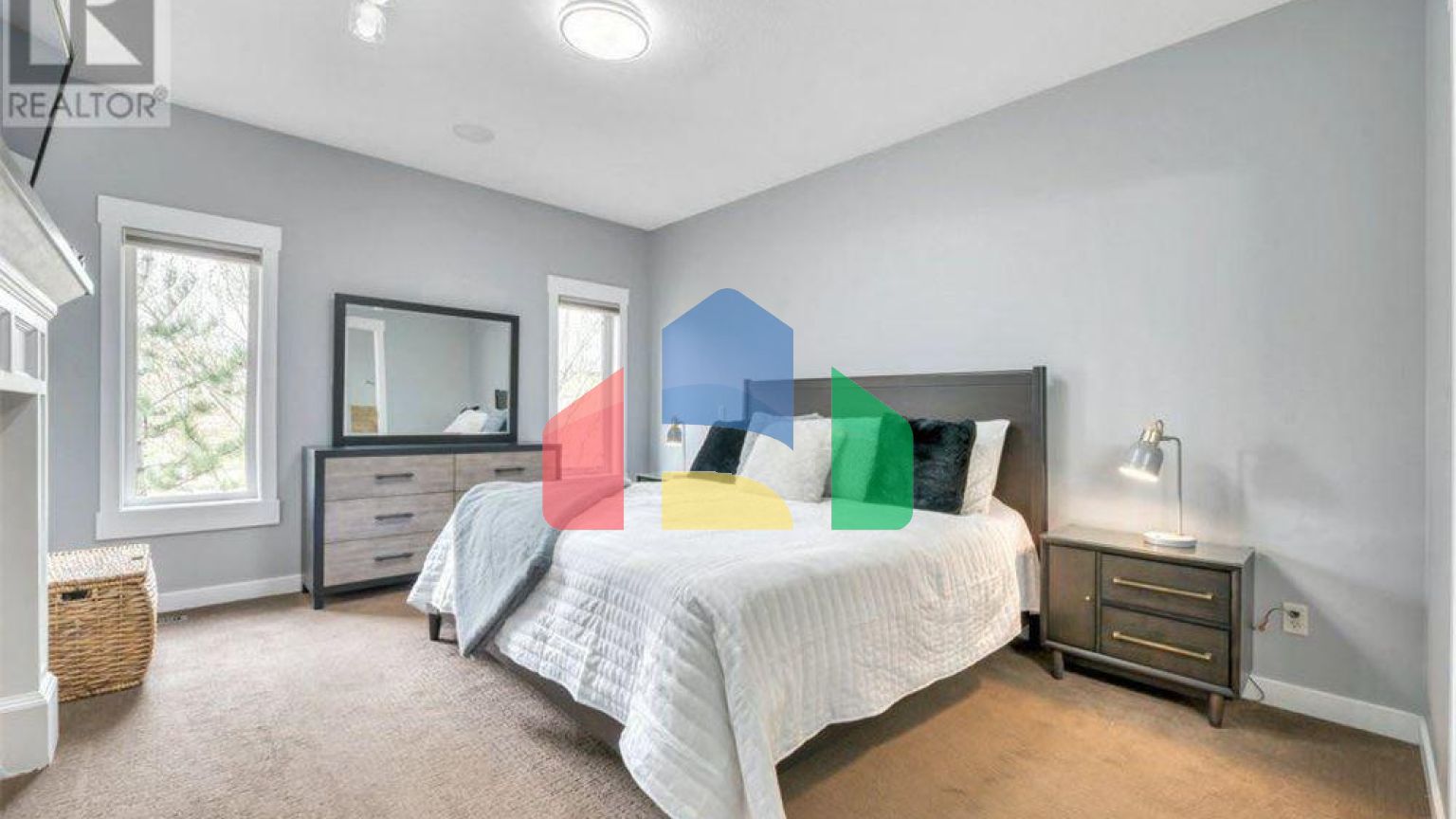 Residential - Condo/Apartment - Chestermere, Canada - Canada