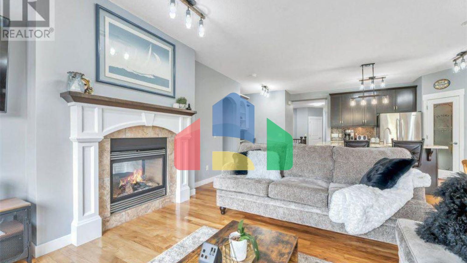 Residential - Condo/Apartment - Chestermere, Canada - Canada