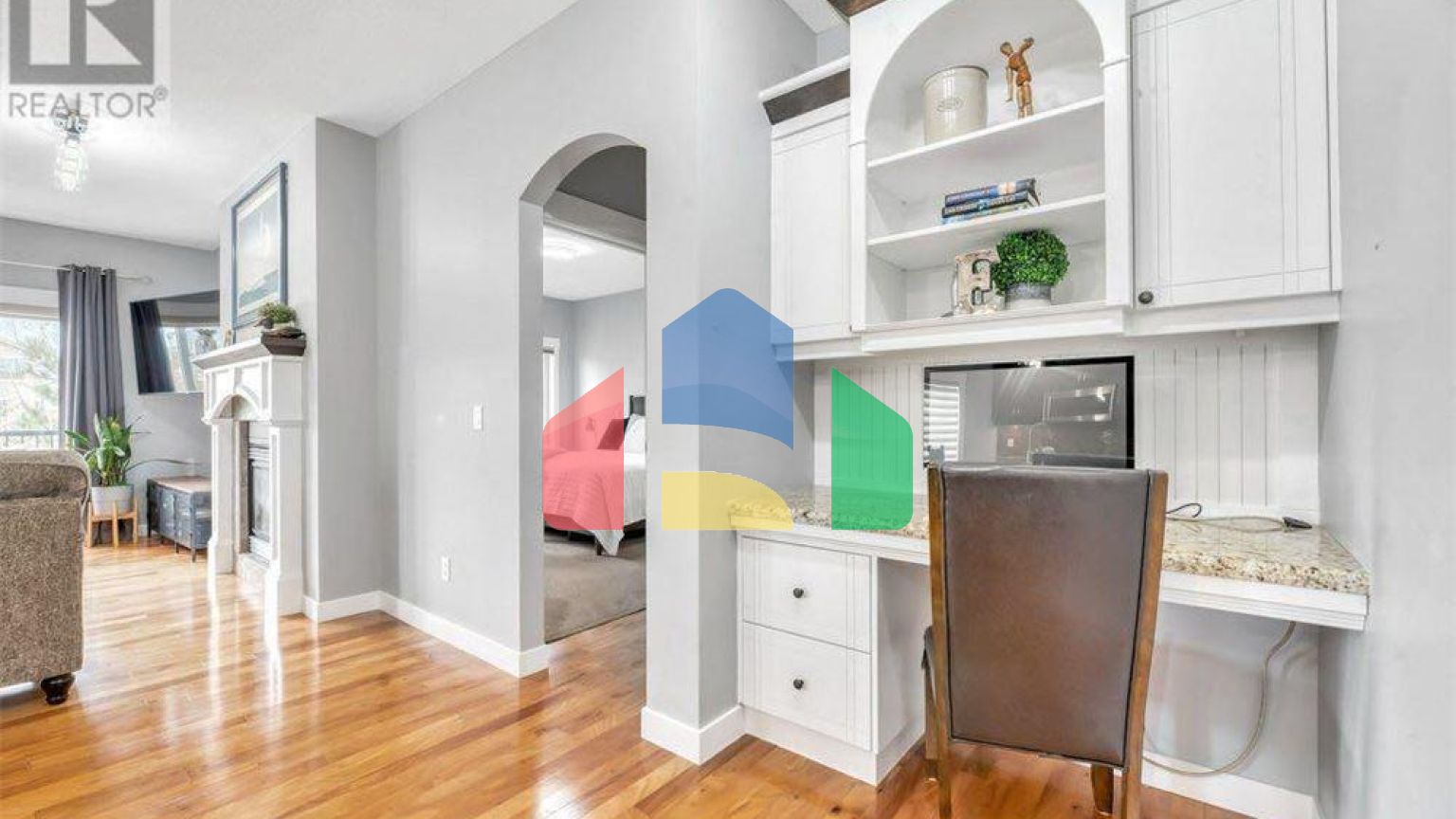 Residential - Condo/Apartment - Chestermere, Canada - Canada