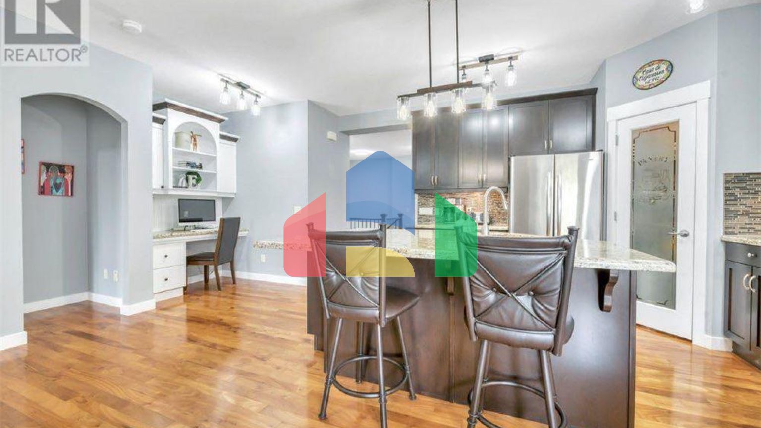 Residential - Condo/Apartment - Chestermere, Canada - Canada