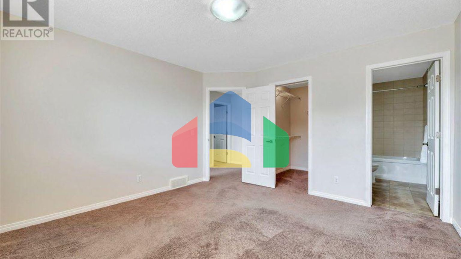 Residential - Single Family Home - Chestermere, Canada - Canada