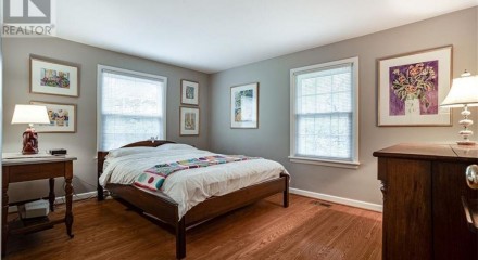 Residential - Single Family Home - Dundas, Canada - Canada