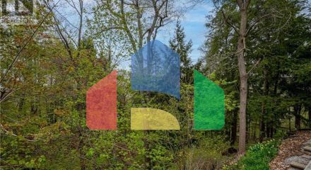 Residential - Single Family Home - Dundas, Canada - Canada