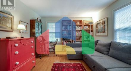 Residential - Single Family Home - Dundas, Canada - Canada