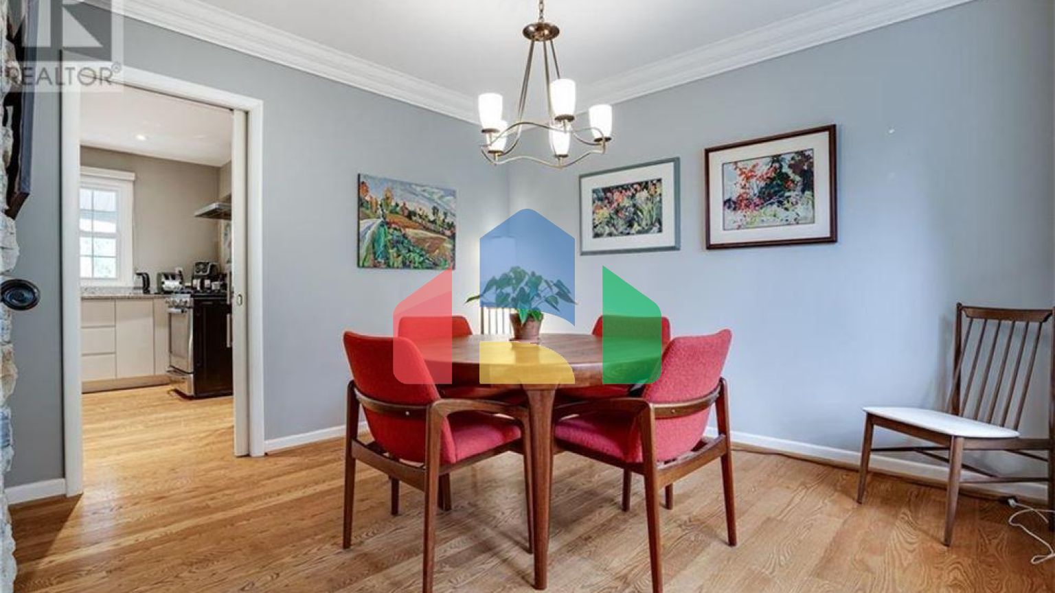 Residential - Single Family Home - Dundas, Canada - Canada