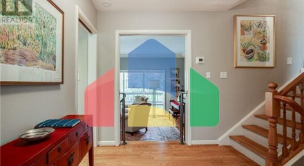 Residential - Single Family Home - Dundas, Canada - Canada