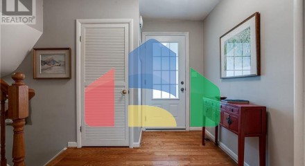 Residential - Single Family Home - Dundas, Canada - Canada