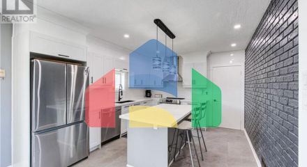 Residential - Single Family Home - St. Thomas, Canada - Canada
