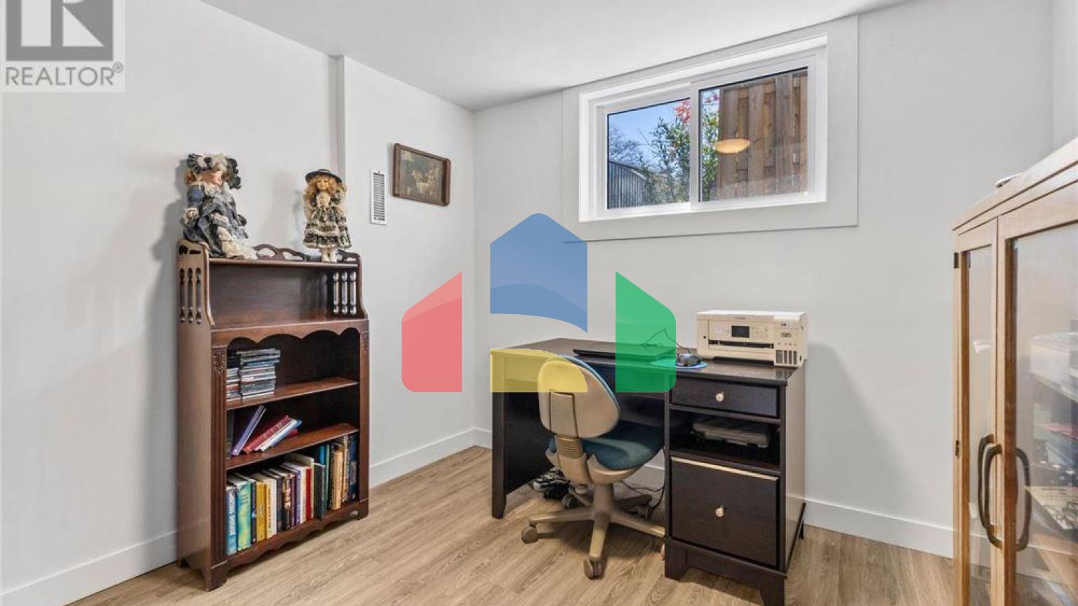 Residential - Single Family Home - St. Thomas, Canada - Canada