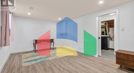 Residential - Single Family Home - St. Thomas, Canada - Canada