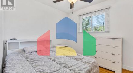 Residential - Single Family Home - St. Thomas, Canada - Canada