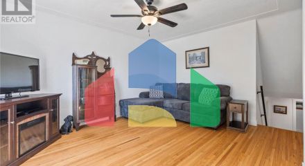 Residential - Single Family Home - St. Thomas, Canada - Canada