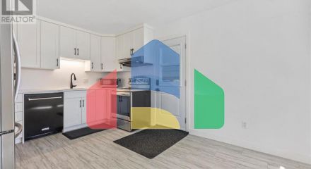 Residential - Single Family Home - St. Thomas, Canada - Canada