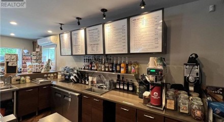 Commercial - Commercial/Retail - Christina Lake, Canada - Canada