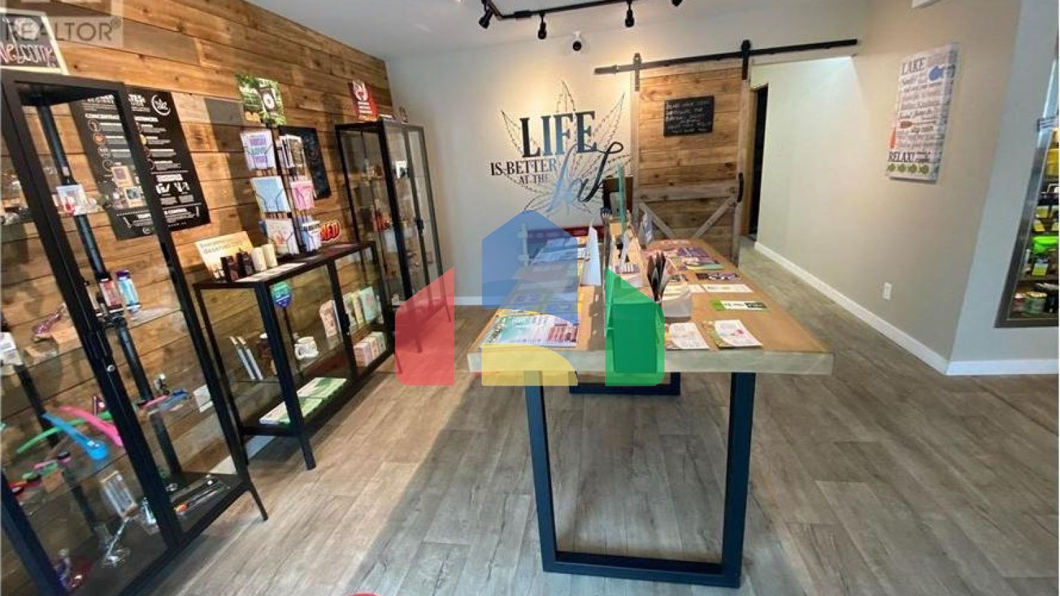 Commercial - Commercial/Retail - Christina Lake, Canada - Canada